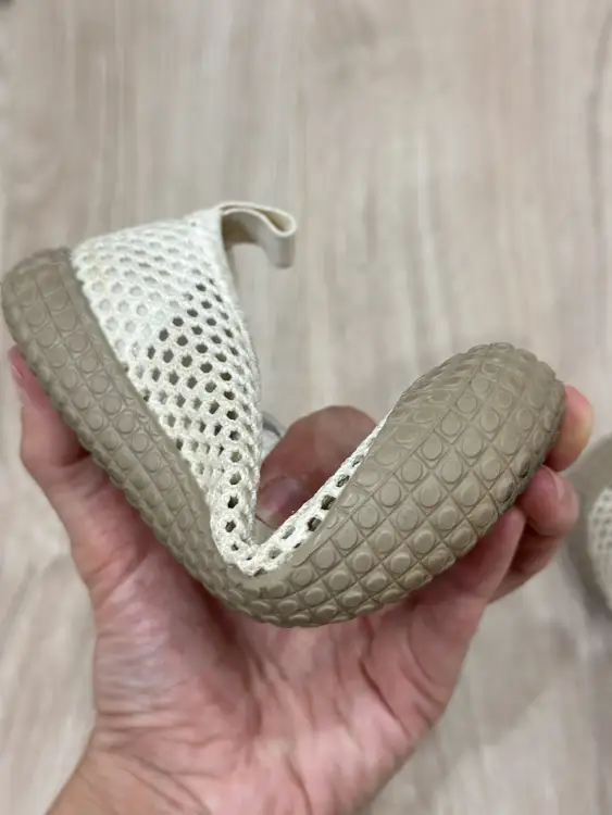 Тапочки/кроссовки