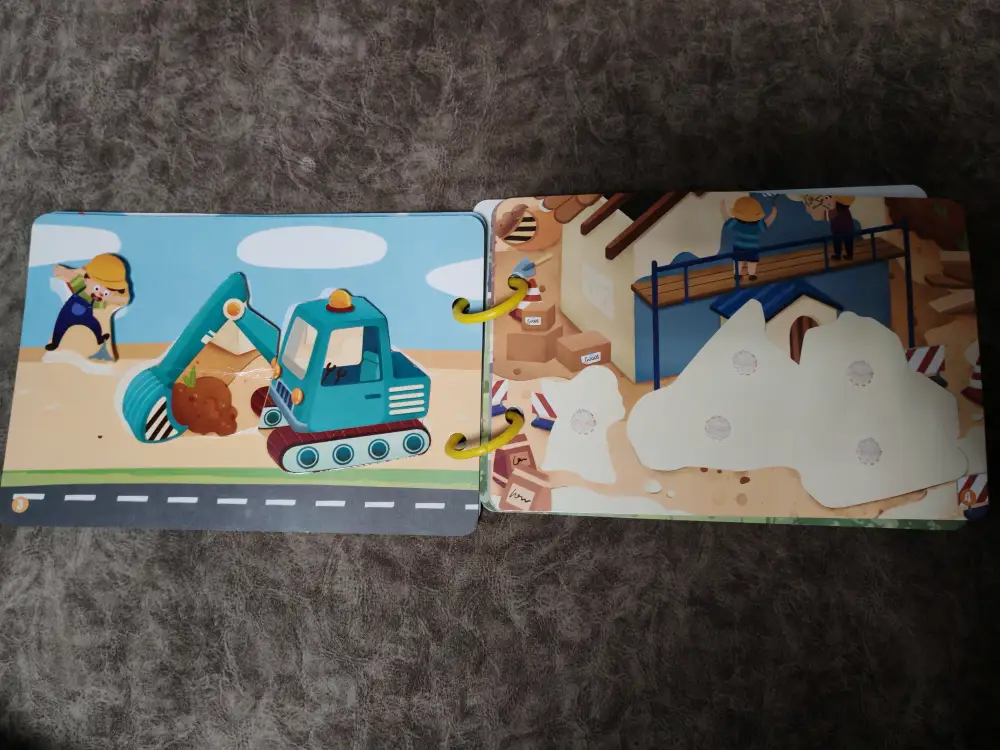 Альбом на липучках с играми, лэпбук