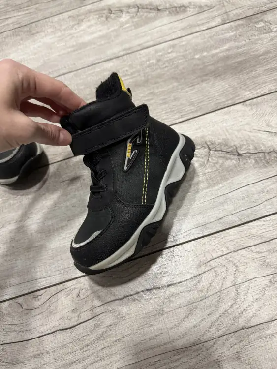 Ботинки для мальчика весна-осень