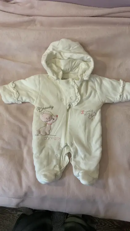 Одежда для новорожденной девочки