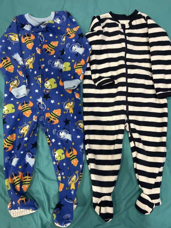 Пижамы мягкие. Тонкий флис.
