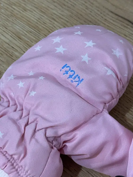 Варежки непромокаемые на 3-4 года