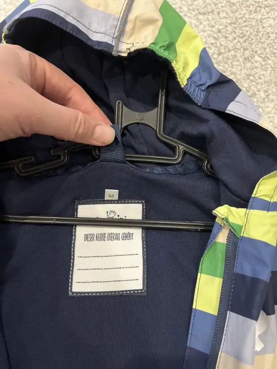 Новый комбинезон.рост 86