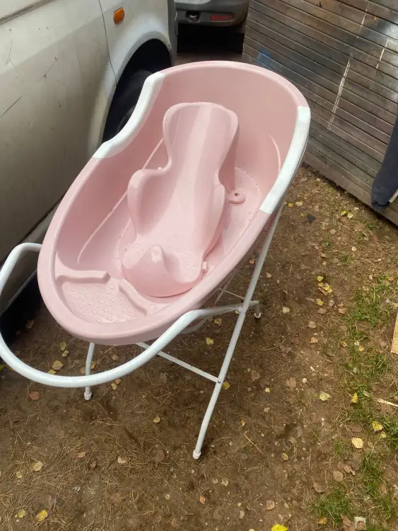 Ванночка с подставкой