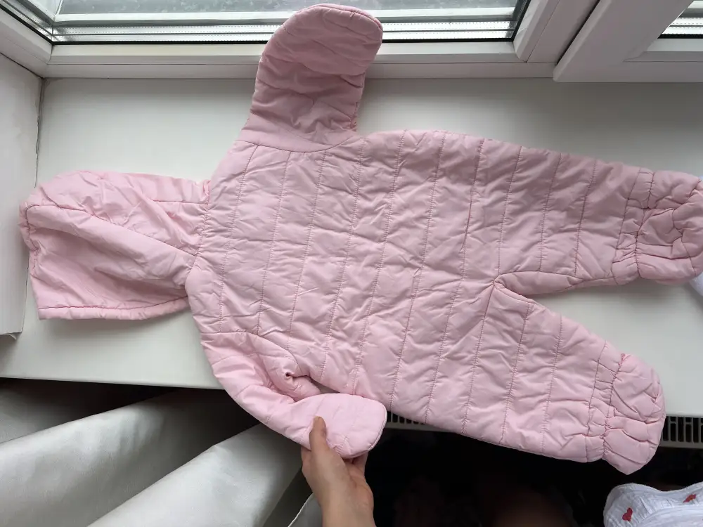 Комбинезон Деми розовый для девочки мягкий