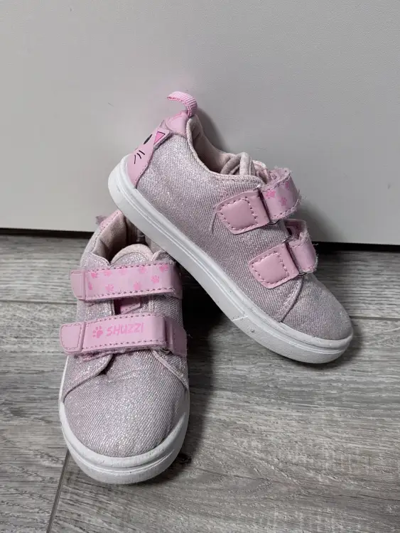 Кеды для  девочки 👧🏼 26 размер