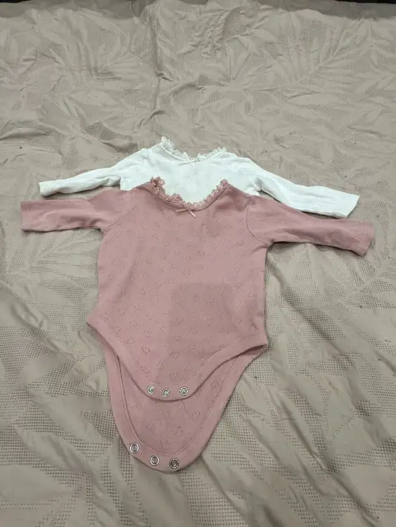 Боди Mothercare 68р
