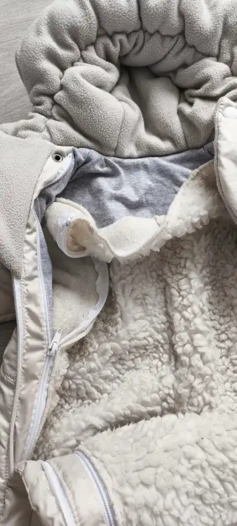 Теплый комбинезон-трансформер на 4-8 месяца