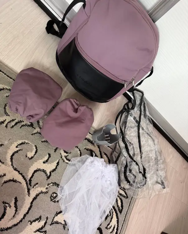 Детская коляска Luxmom 606 3в1