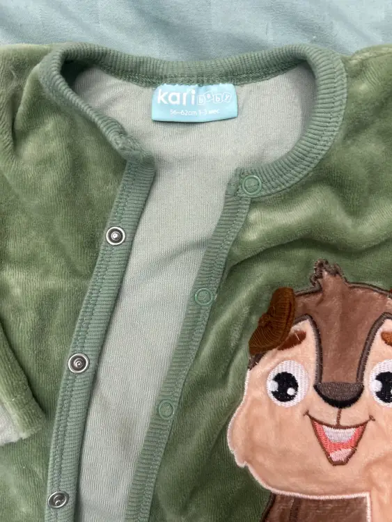 Велюровый комбинезон 1-3 мес (56-62 см)