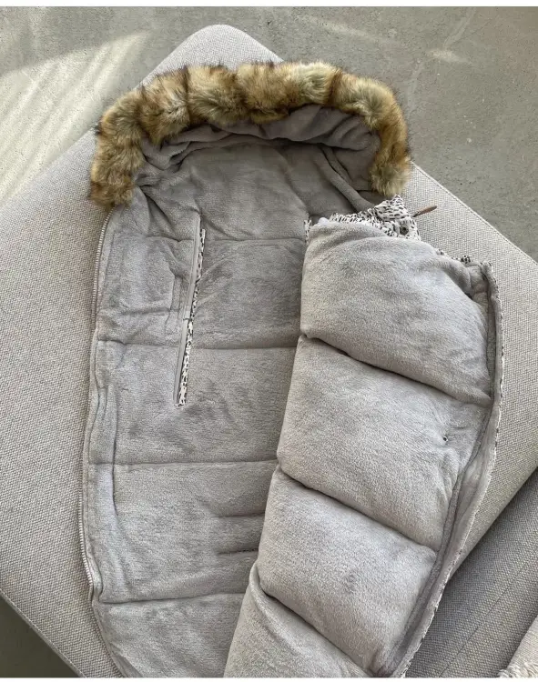 Зимний конверт в коляску