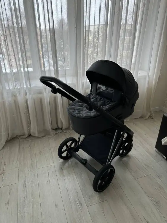 Детская коляска Roan Ivi Volcani