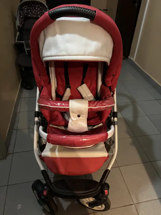 Коляска 2в1 в хорошем состоянии