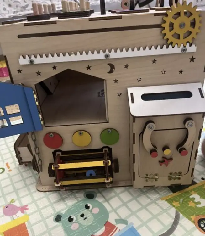 Бизикуб kubotoys