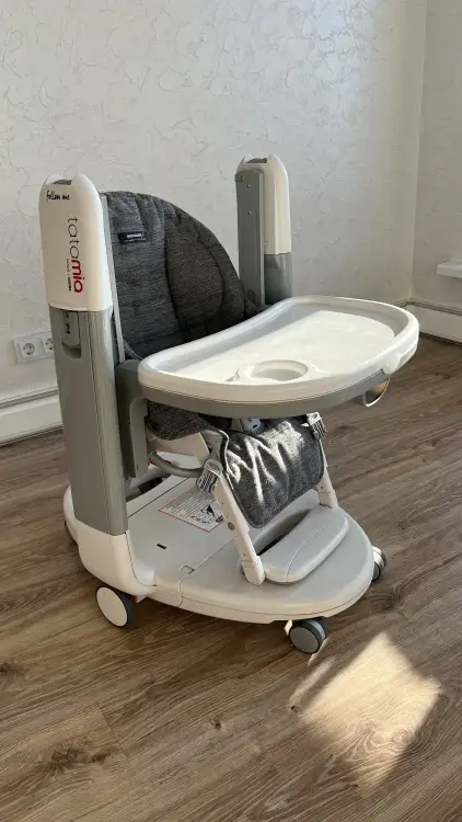 Стульчик для кормления PegPerego TatamiaFollow