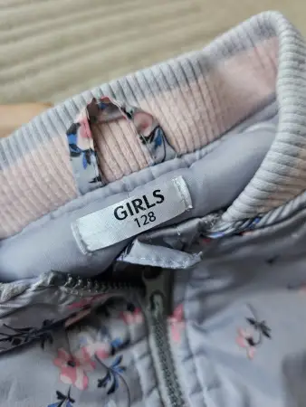 Куртка для девочки демисизонная рост 128