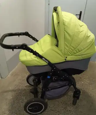 Коляска 2в1 в хорошем состоянии