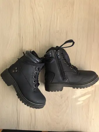 Ботинки деми 23 размер