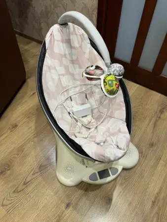 Электрокачеля 4moms