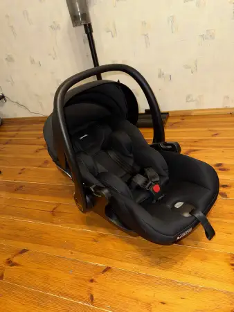 Автокресло carrello vega (absolute black)