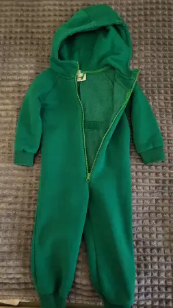 Красивый тёплый комбинезон