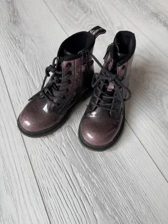 Ботинки на весну размер 27