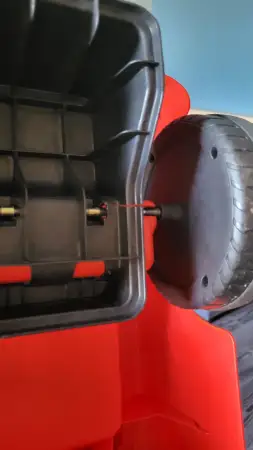 Машинка-каталка