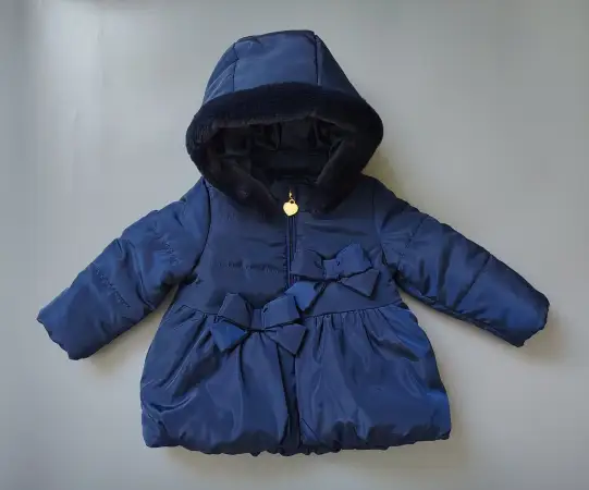 Курточка для девочки