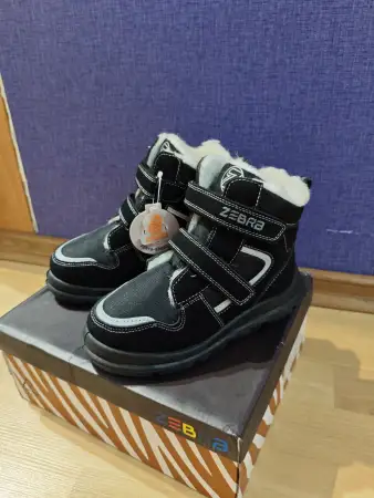 Ботинки зимние для мальчика новые