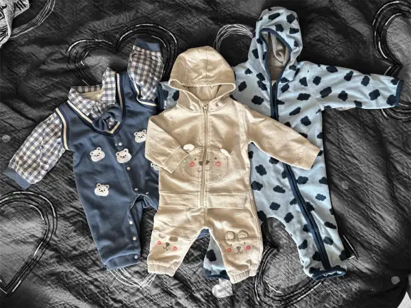 2 комбинезона и костюм рост 62-68