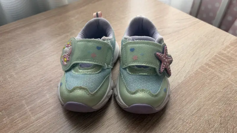 Кроссовки 13-13.5 см