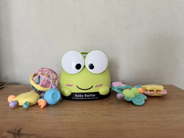 Салфетница + погремушки