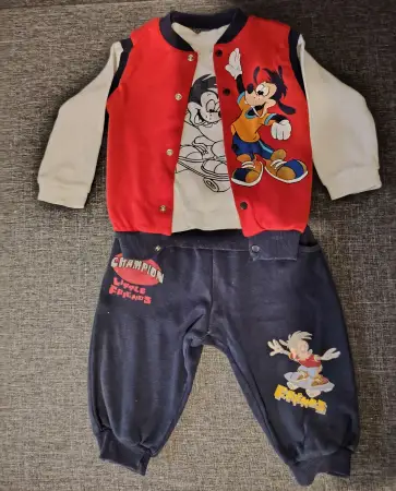 Костюмчики