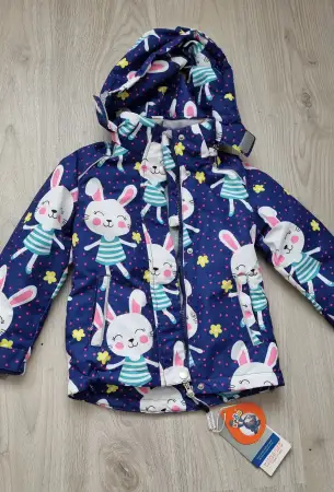 Демисезонная курточка на девочку 92-98 размер новая