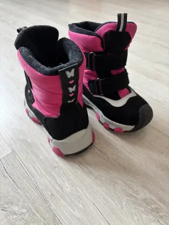 Зимние ботинки 23