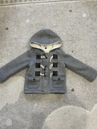 Тканевая, модная курточка.утеплённая