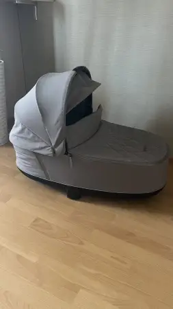 Люлька cybex lux carry cot