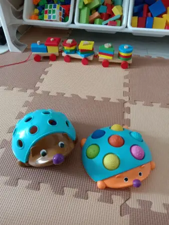 Детские развивающие игрушки