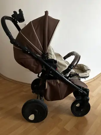 Коляска Zippy Tutis