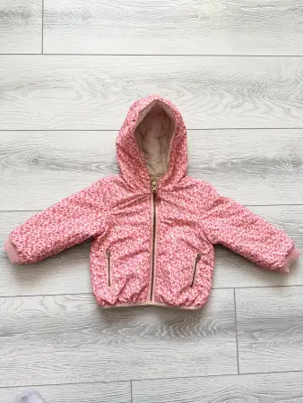 Двусторонняя куртка на весну рост 92