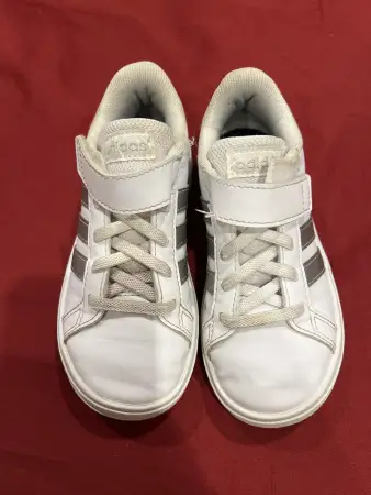 Кеды adidas.размер 28
