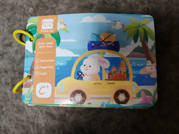 Альбом на липучках с играми, лэпбук