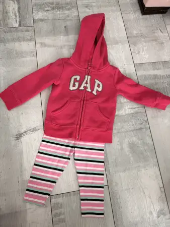 Зипка gap + леггинсы