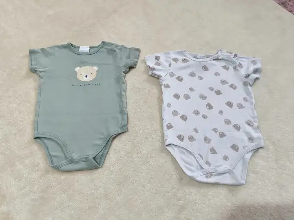 Футболки и боди 86см