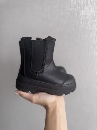 Ботинки для девочек 24 размер