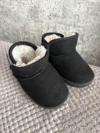 Угги (сапоги) зимние