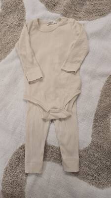 Лот одежды на девочку 74-80