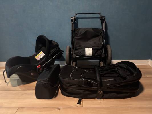 Коляска 3 в 1