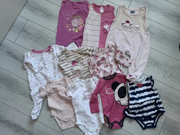 Лот одежды для малышки на рост 62
