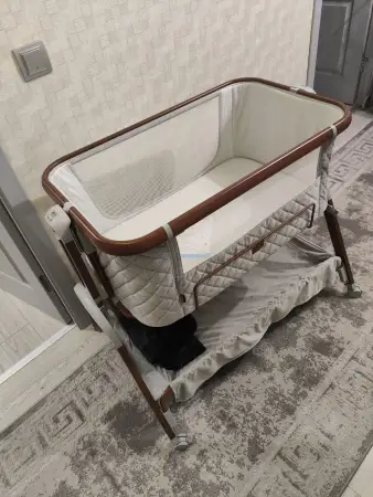 Детская кроватка - колыбель